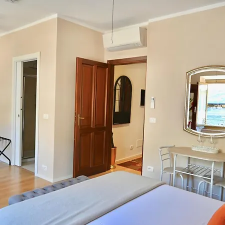Great Location Private Entrance דירה מונטרוסו אל מארה