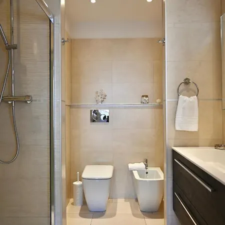 Great Location Private Entrance * מונטרוסו אל מארה